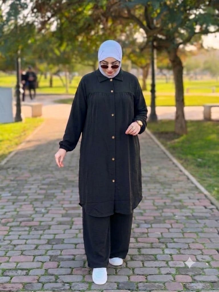 طقم قميص وبنطال